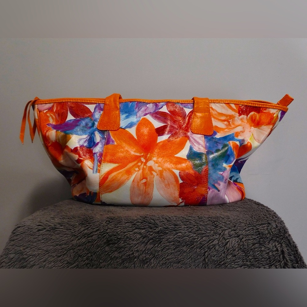 VINTAGE Maurizio Taiuti large leather floral tote